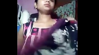 indian renowned tits aunt house-moving infront of cam