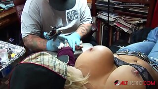 Shyla Stylez gets tattooed while playing with her chest